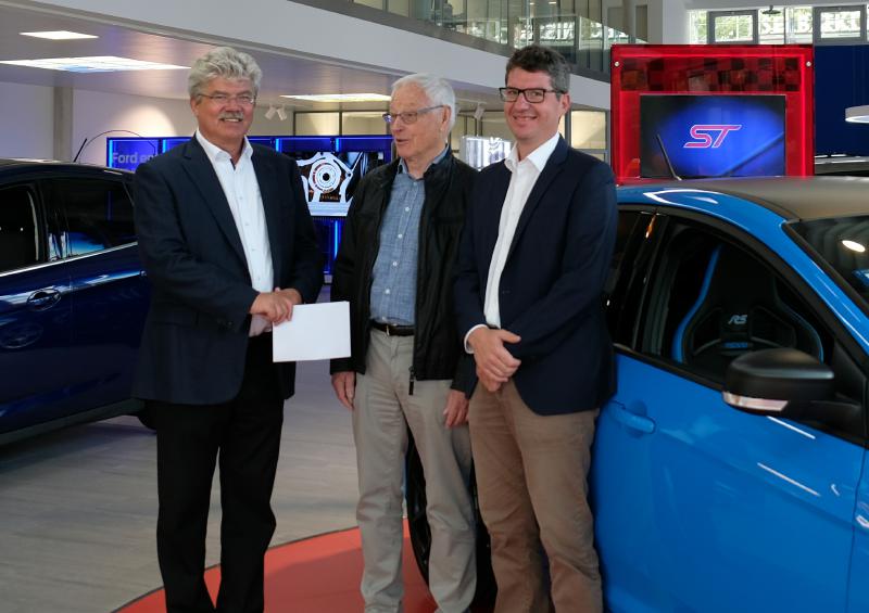 Bürgerstiftung Erlangen 2018 Spendenübergabe Autohaus Konrad